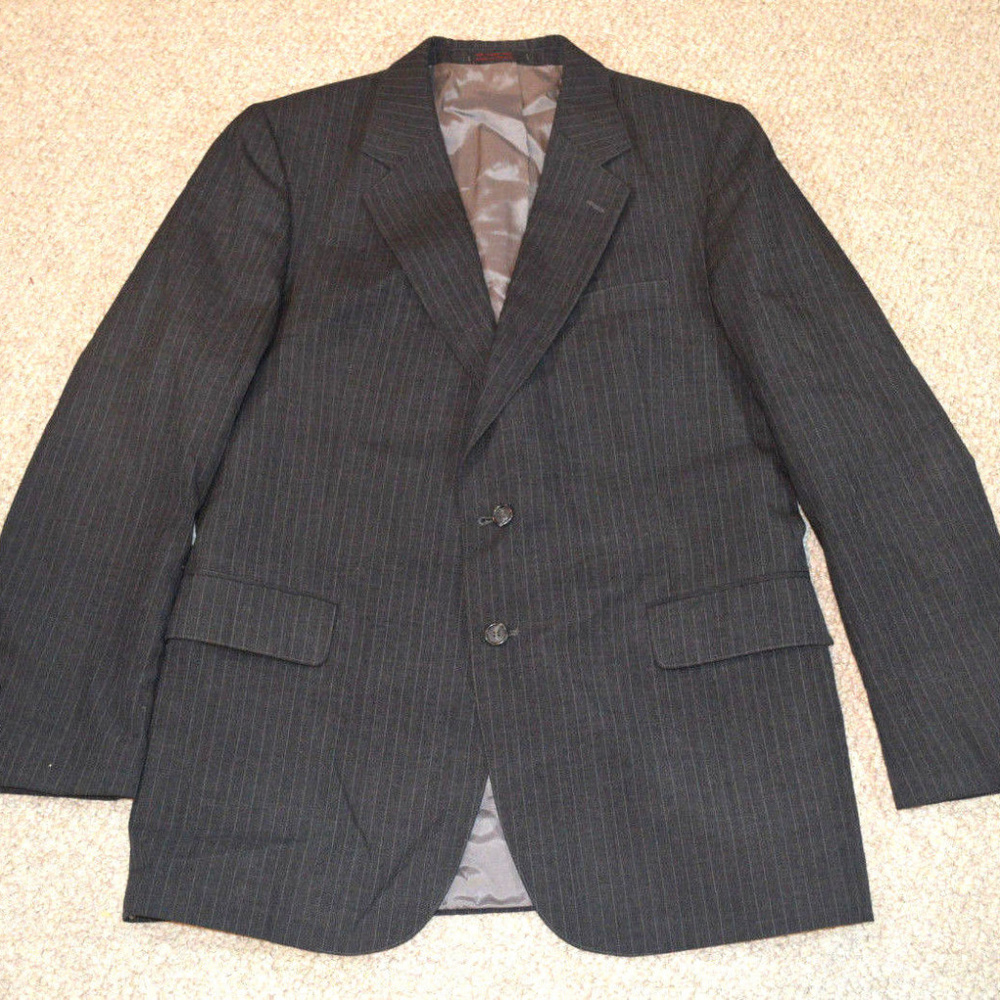 English Manor Men's Blazer 42R Dark Grey Pinstripe